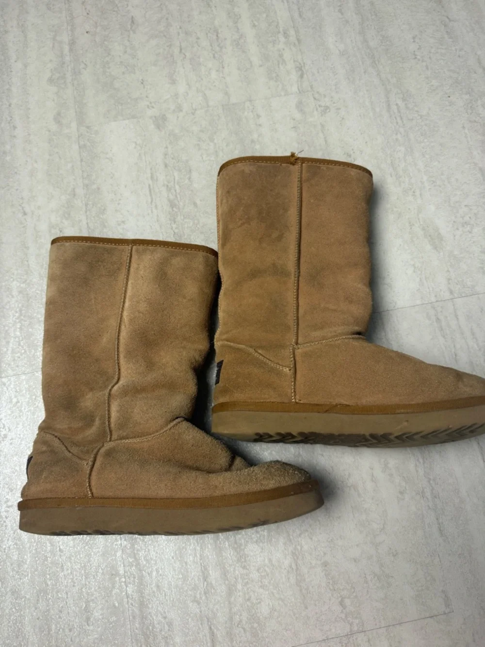 UGG boots Chestnut Mid-Calf Boots sheepskin wool lining